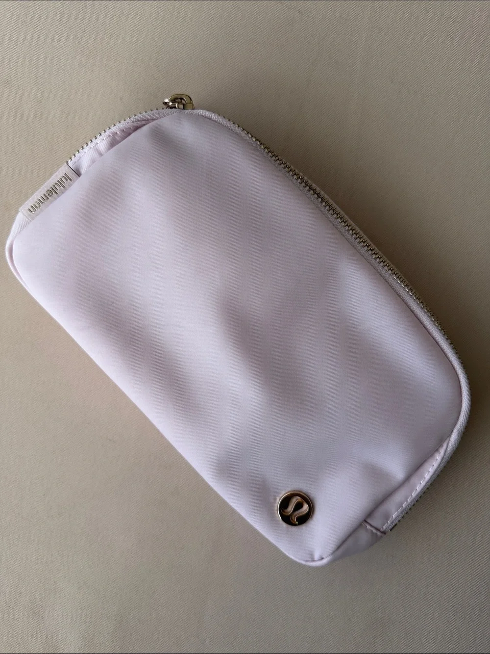 lululemon Everywhere Belt Bag - Pink Monogram Metalic